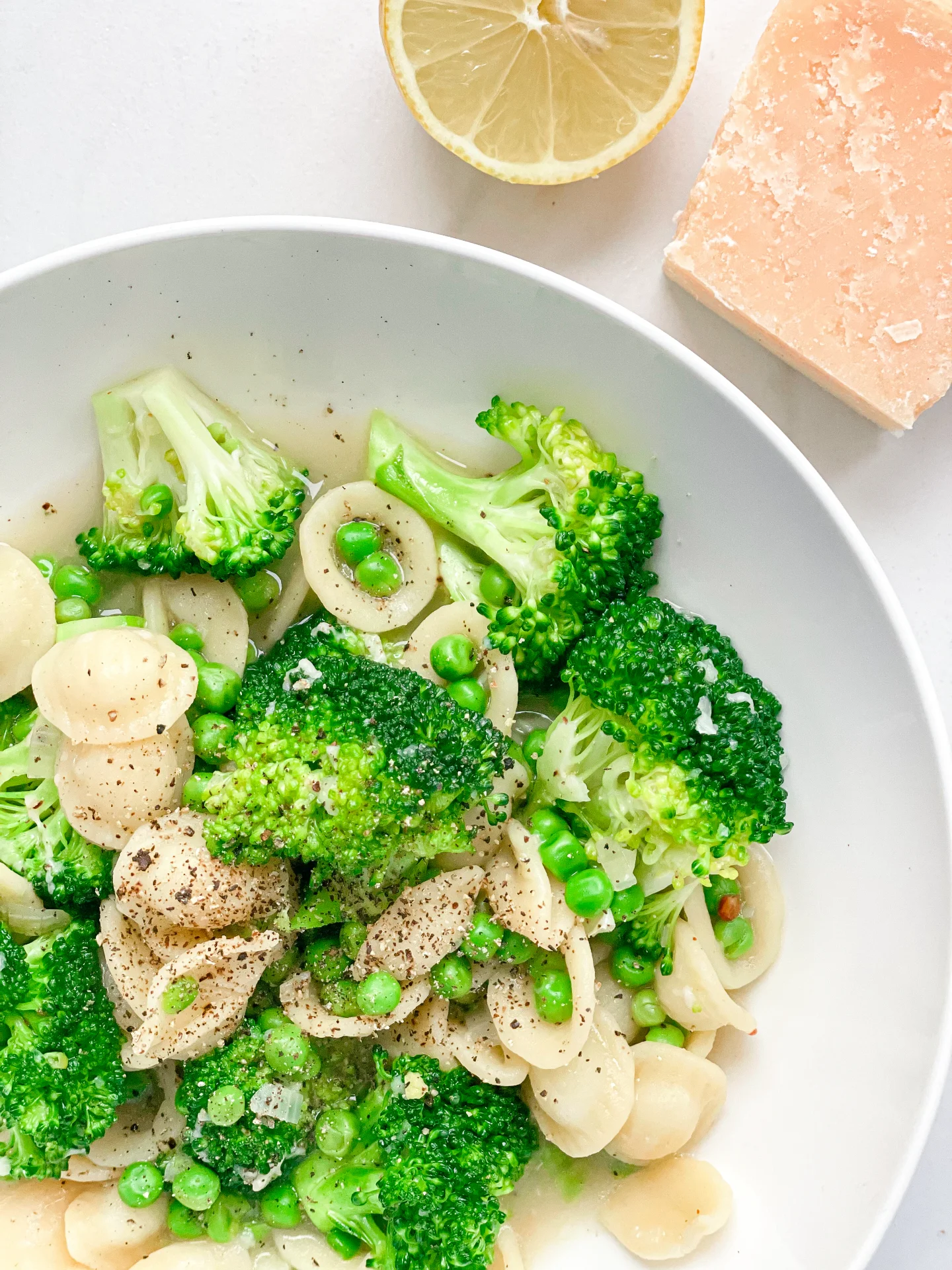 Lemon Broth with Pasta Broccoli & Peas