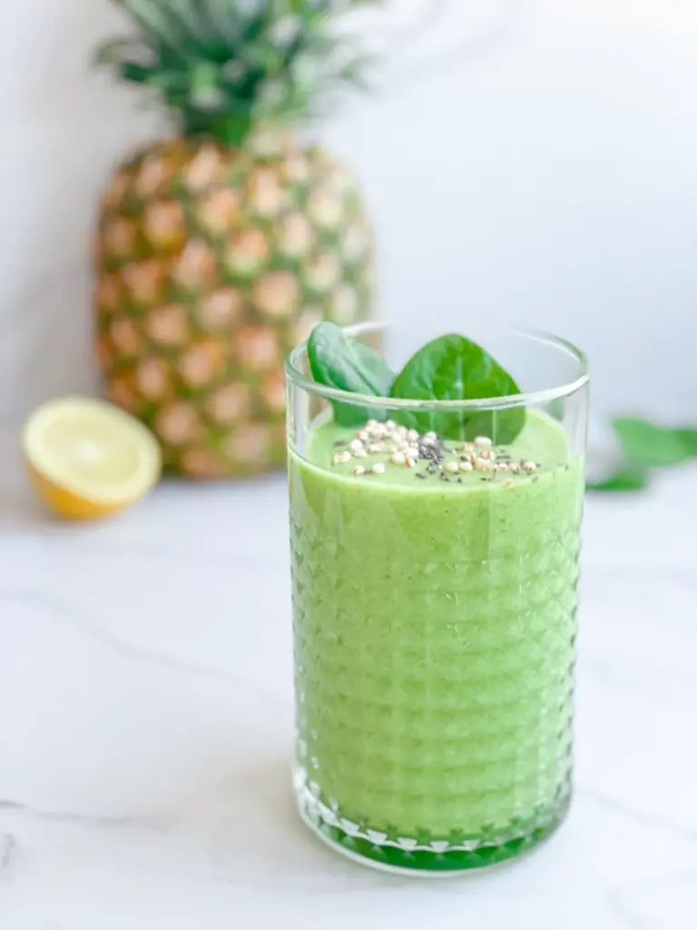 Green Pineapple Spinach Smoothie