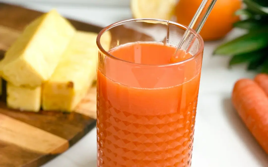 Skin Glowing Pineapple Carrot Juice