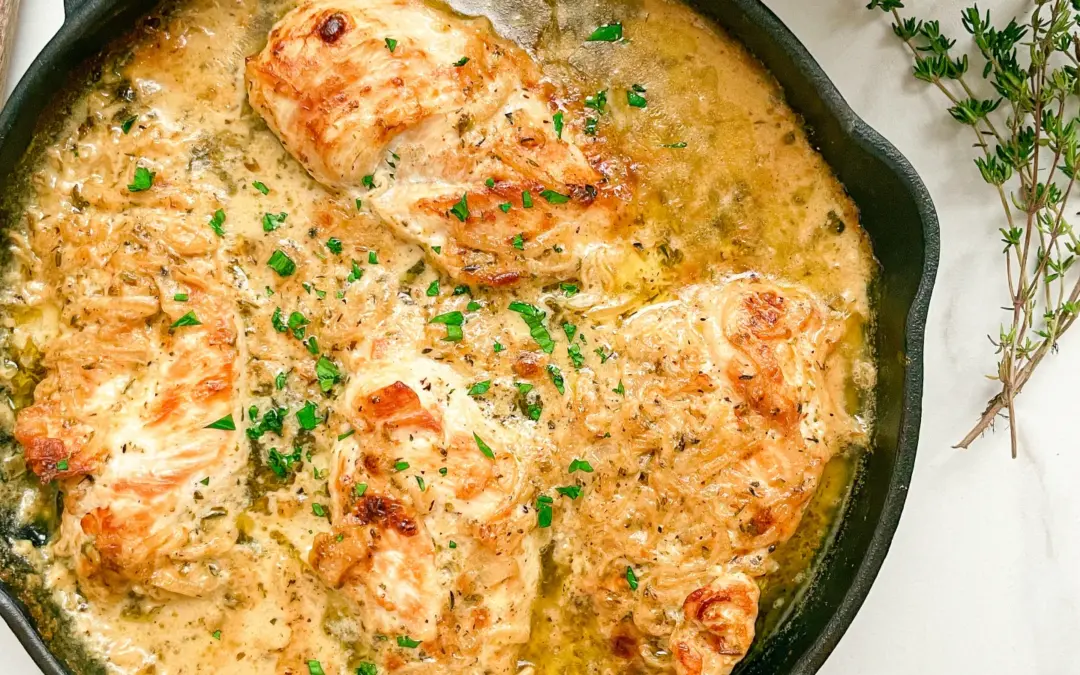 Sour Cream & Caramalized Onion Skillet Chicken