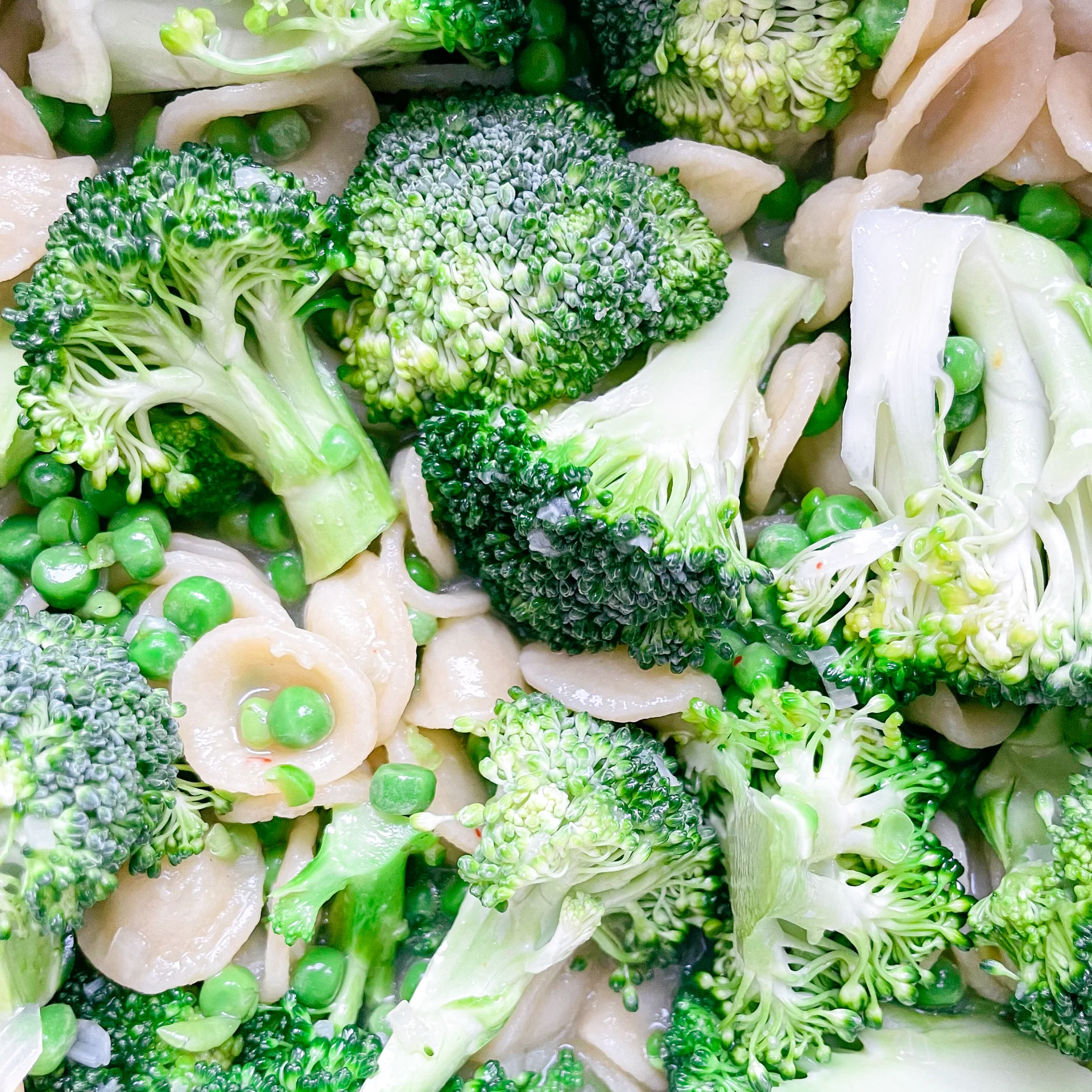 Lemon Broth with Pasta Broccoli & Peas