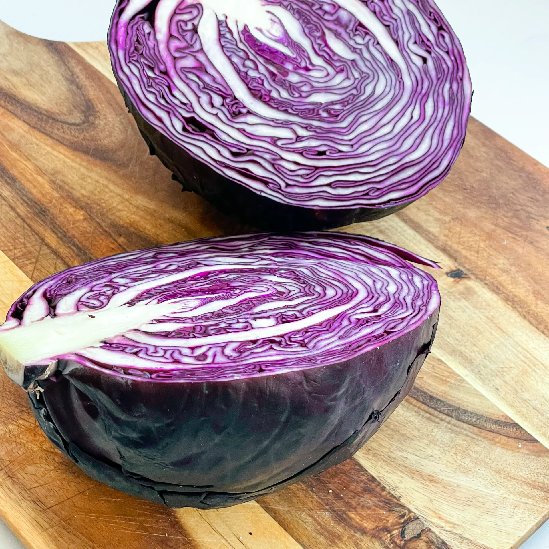 Spicy Red Cabbage Soup & Garlic Croûtons