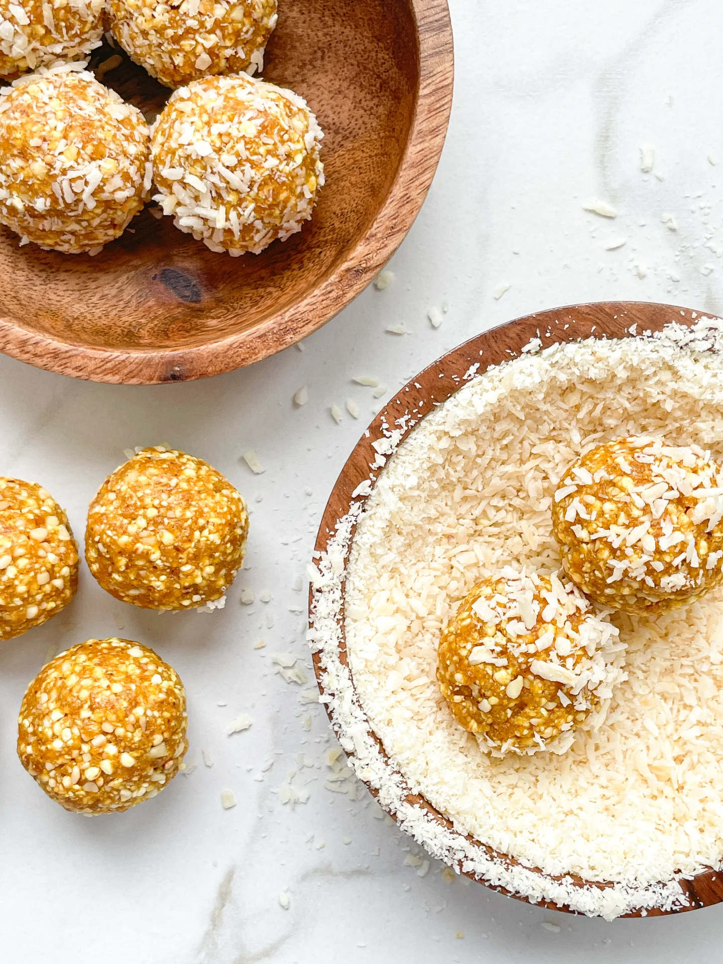 Apricot Cashew Honey Bliss Balls