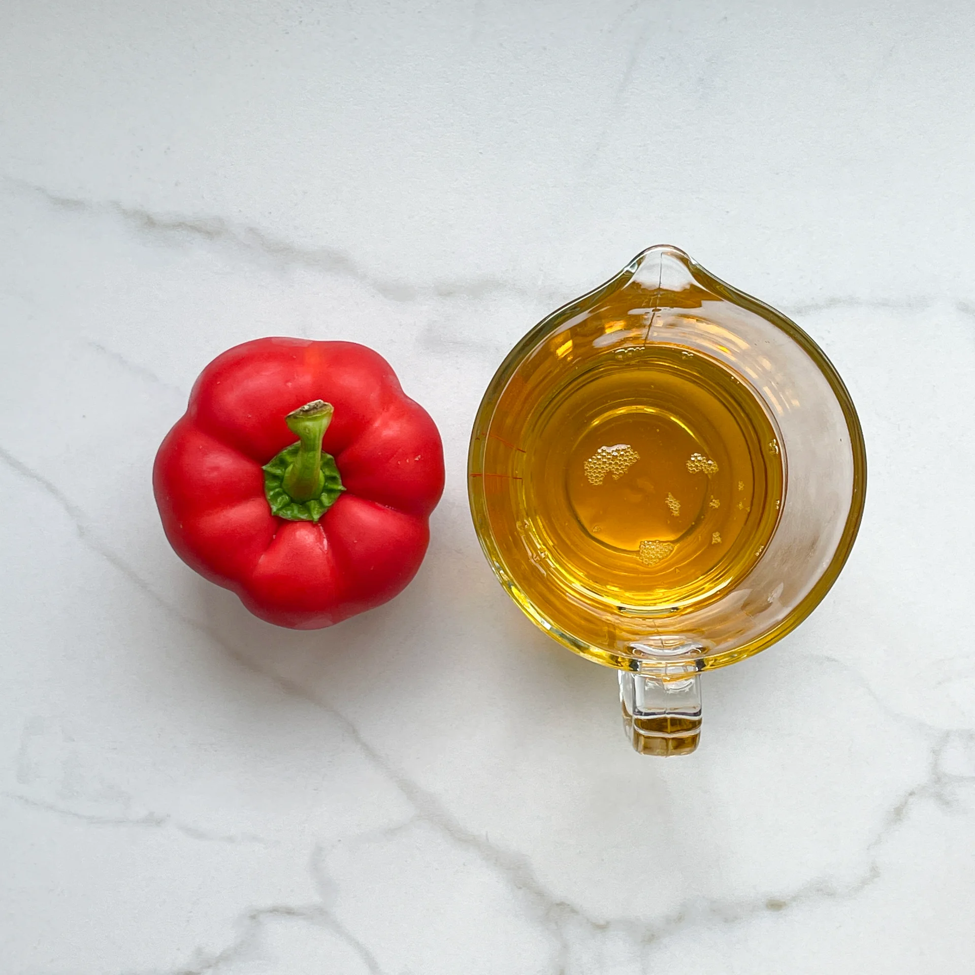 Red Bell Pepper Oil