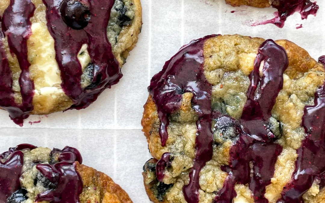 White Chocolate Blueberry Cookies & Blueberry Icing