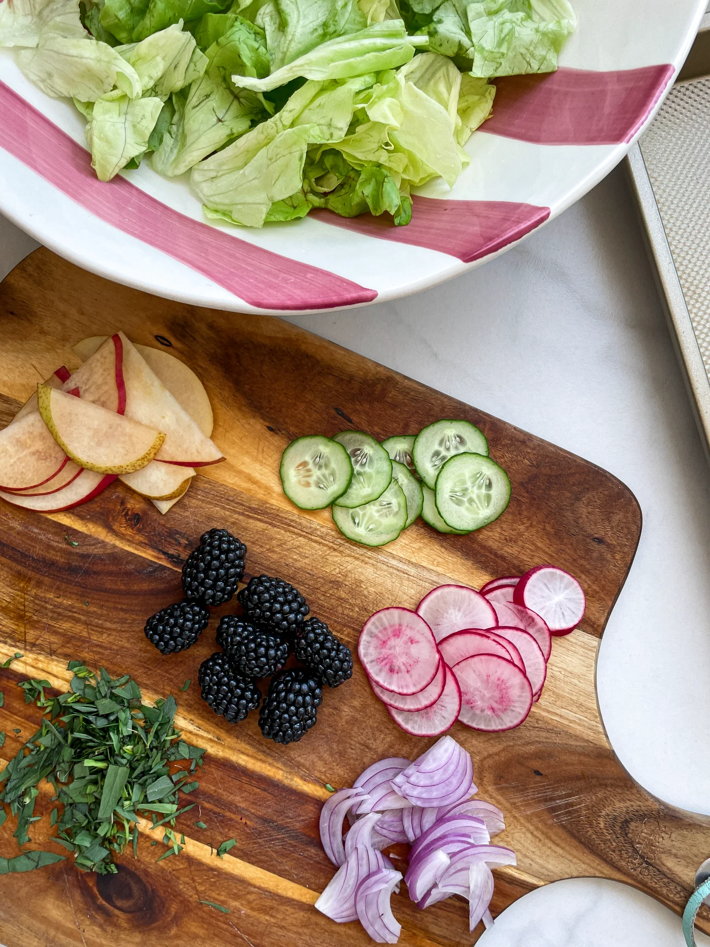 Caramelized Bacon Fried Goat Cheese Salad with Blackberry Balsamic Vinaigrette