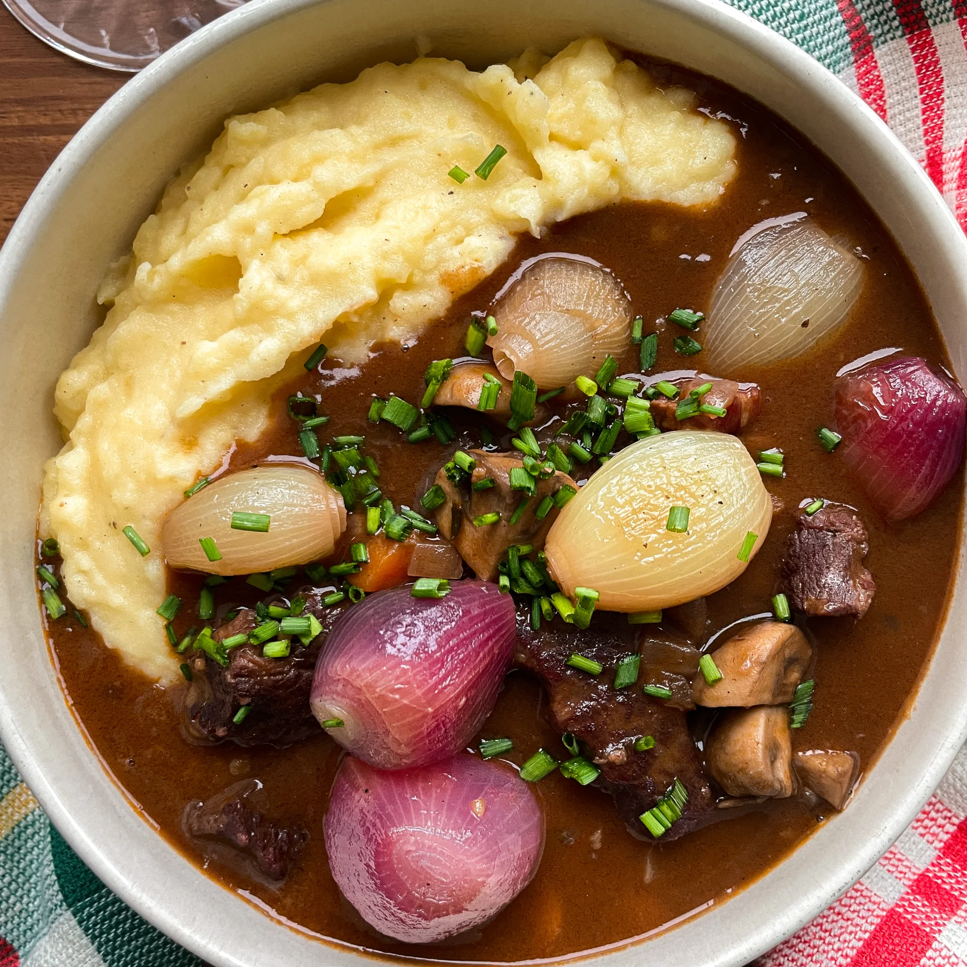 Boeuf Bourguignon with Mashed Potatoes & Pearl Onions