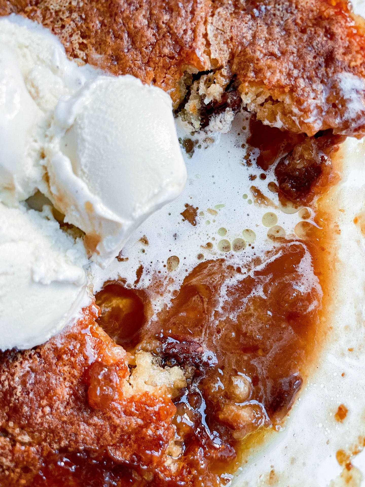 Pecan Caramel Pie Cobbler