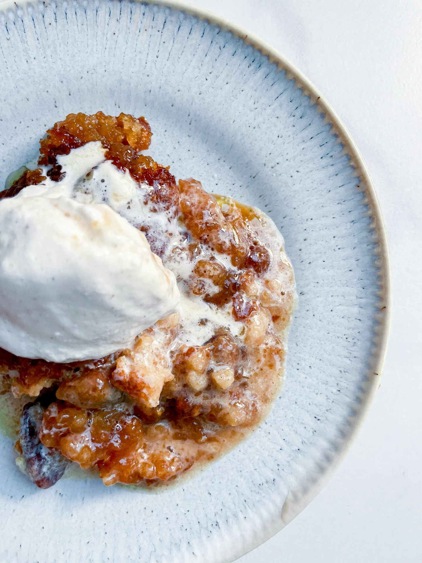 Pecan Caramel Pie Cobbler