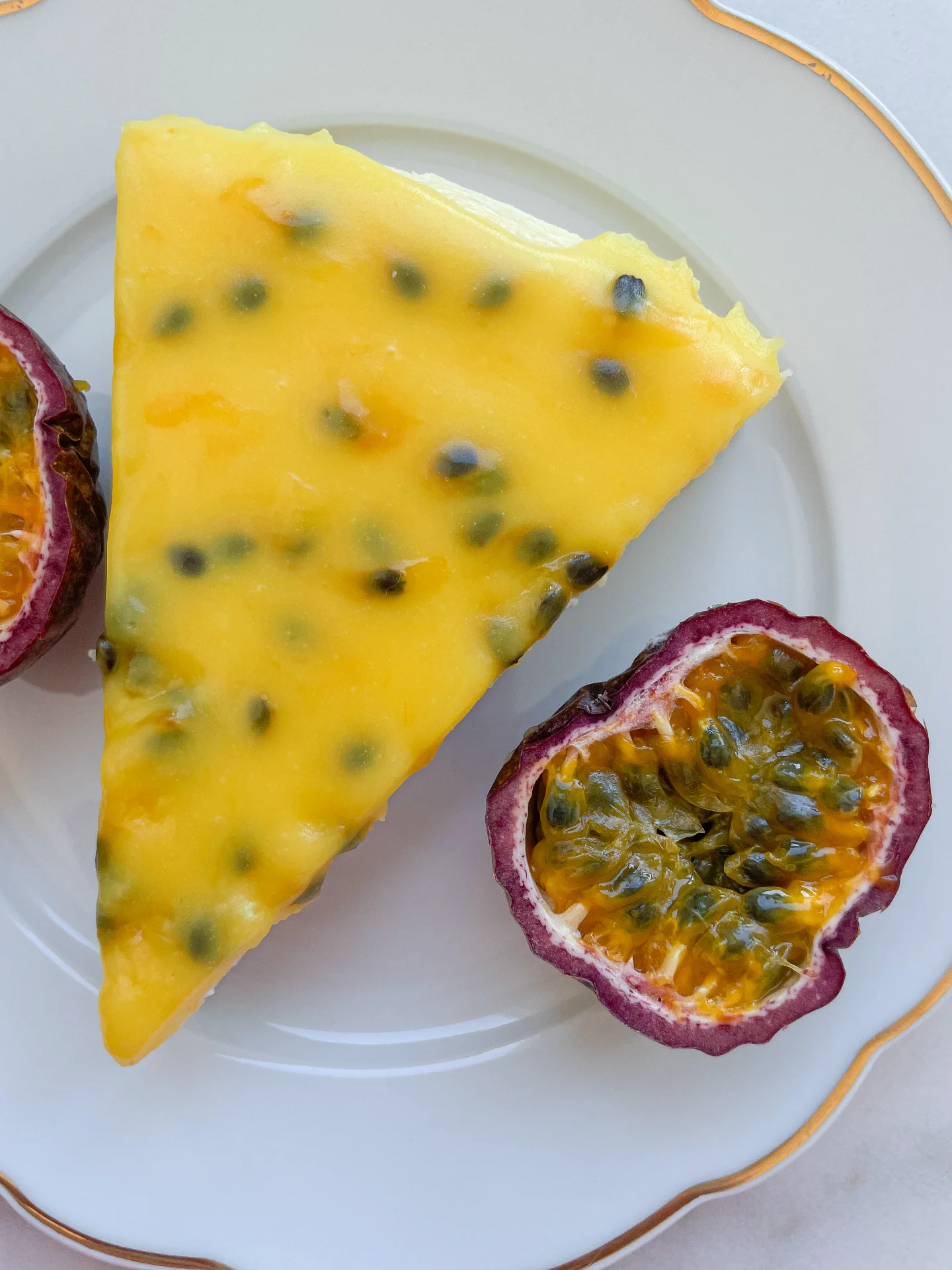 Creamy Passionfruit Curd Cheesecake