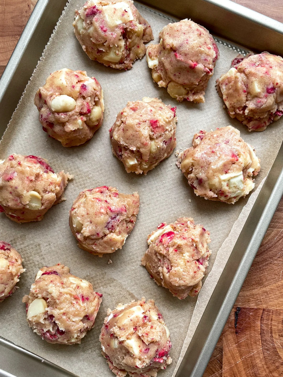 White Chocolate Strawberry Macadamia Cookies