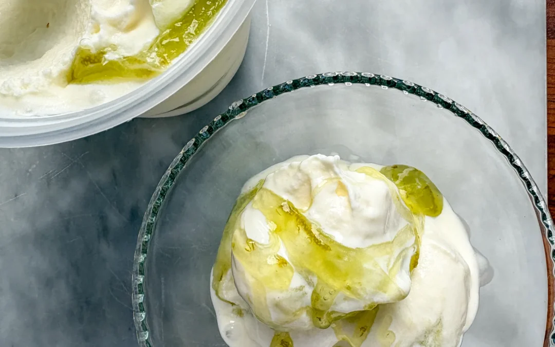 Yogurt Lime Swirl Ice Cream